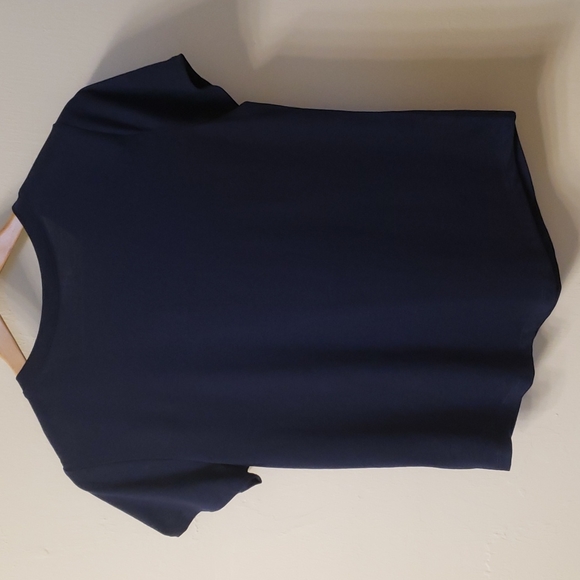 Old Navy Dark Blue Short Sleeves T-shirt Size Medium - Picture 2 of 7